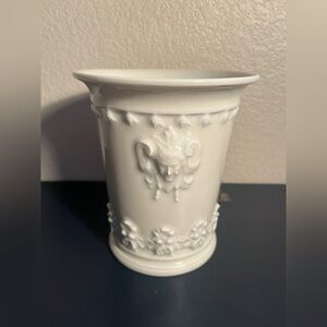 Elegant White Ceramic Vase from METROPOLITAN-Museum-of-Art -
